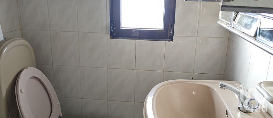 Lodge T5 in Arco da Calheta of 210 m²