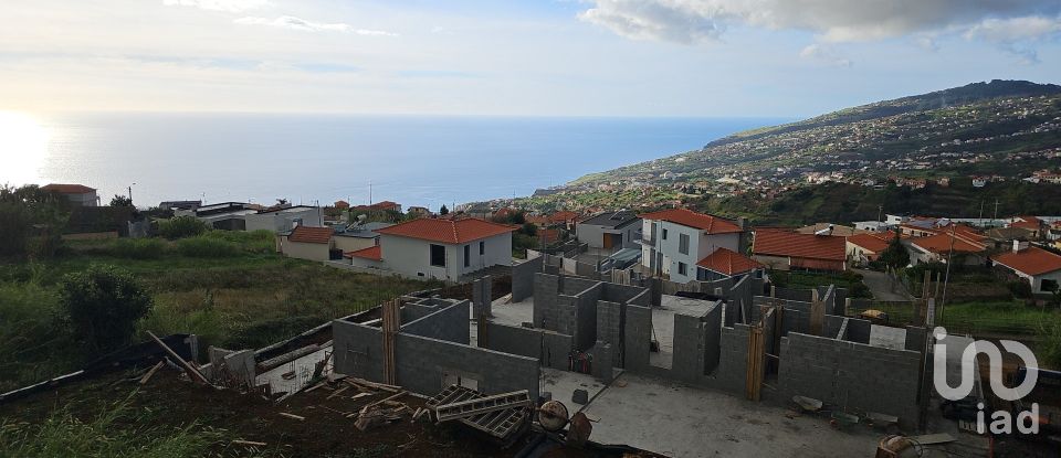 Lodge T5 in Arco da Calheta of 210 m²