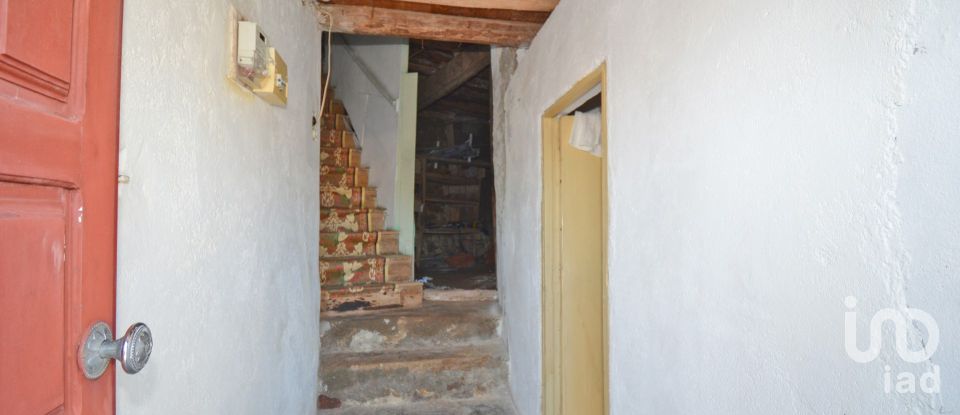 Casa tradicional T2 em São Miguel, Santa Eufémia e Rabaçal de 15 m²