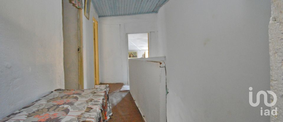 Casa tradicional T2 em São Miguel, Santa Eufémia e Rabaçal de 15 m²