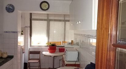 Apartment T3 in Benfica of 60 m²