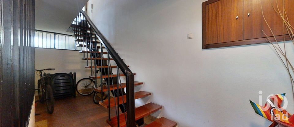 Maison T5 à Arcozelo de 279 m²