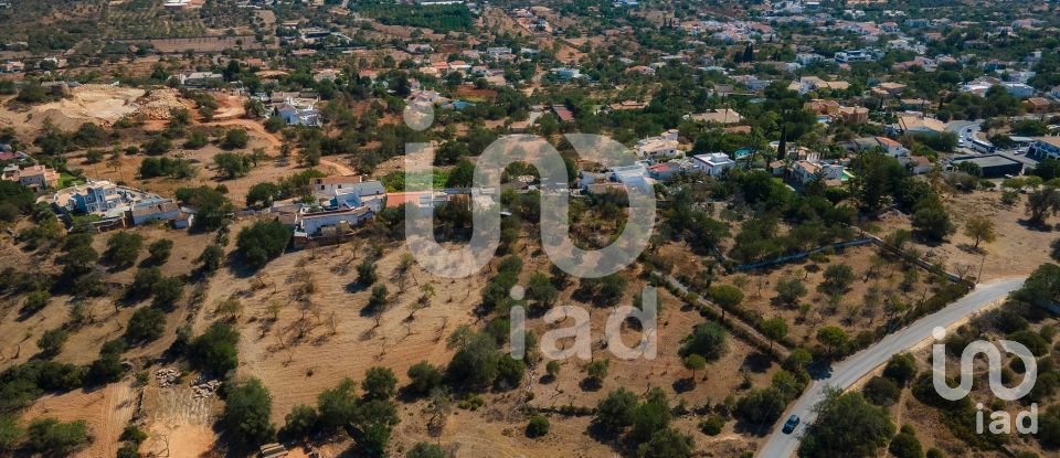 Terreno urbano em Loulé (São Clemente) de 4 700 m²