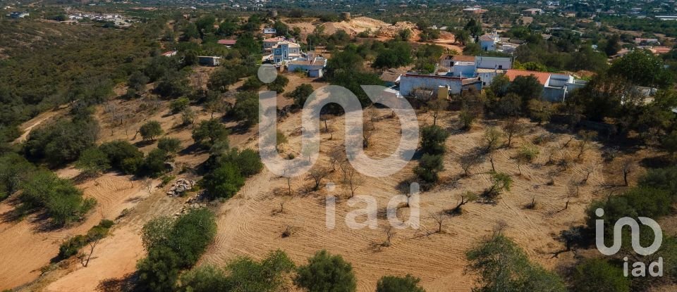 Terreno urbano em Loulé (São Clemente) de 4 700 m²