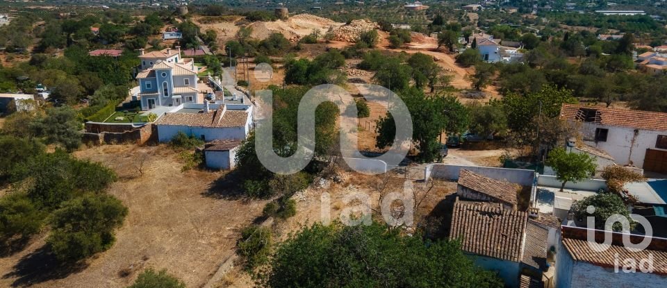 Terreno urbano em Loulé (São Clemente) de 4 700 m²
