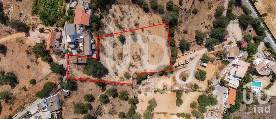 Terreno urbano em Loulé (São Clemente) de 4 700 m²
