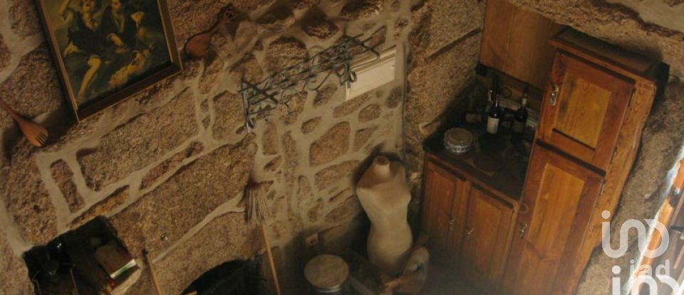 Casa de aldeia T1 em Pousafoles do Bispo, Pena Lobo e Lomba de 378 m²