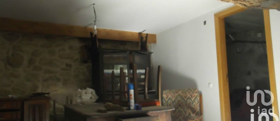 Casa de aldeia T1 em Pousafoles do Bispo, Pena Lobo e Lomba de 378 m²