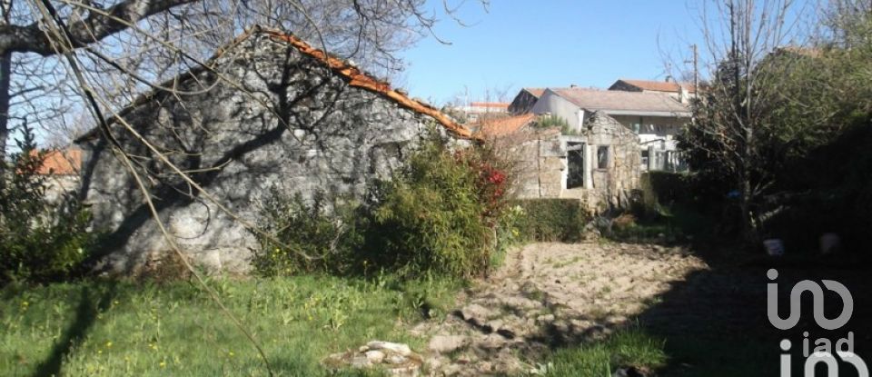 Casa de aldeia T1 em Pousafoles do Bispo, Pena Lobo e Lomba de 378 m²