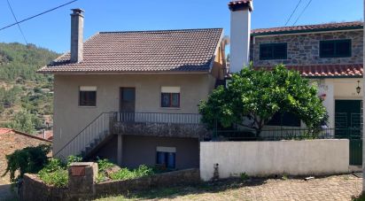 Casa de aldeia T5 em Sobreira Formosa e Alvito da Beira de 143 m²