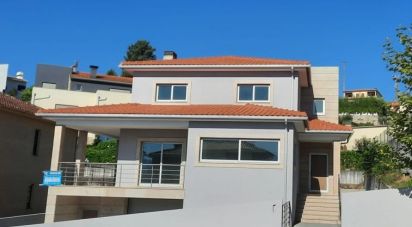 House T3 in Amarante (São Gonçalo), Madalena, Cepelos e Gatão of 240 m²