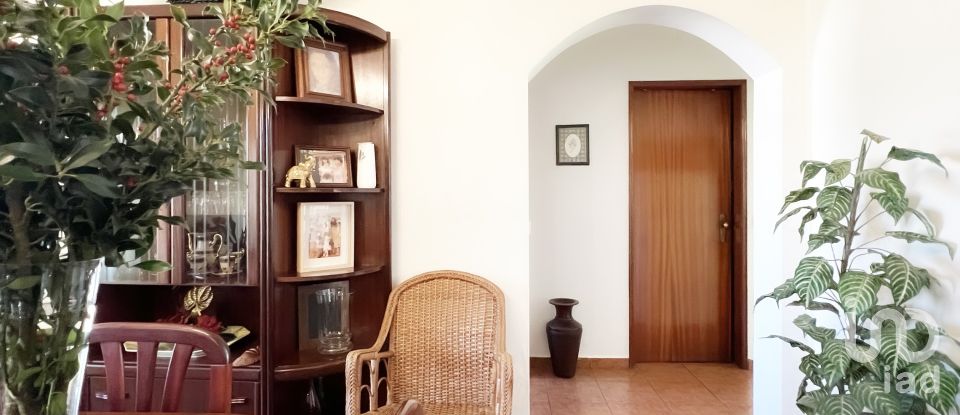 Traditional house T2 in Ferreira do Zêzere of 170 m²