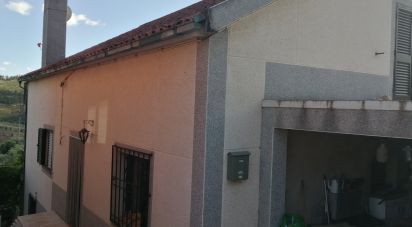 Maison de village T4 à Castelo Branco de 90 m²