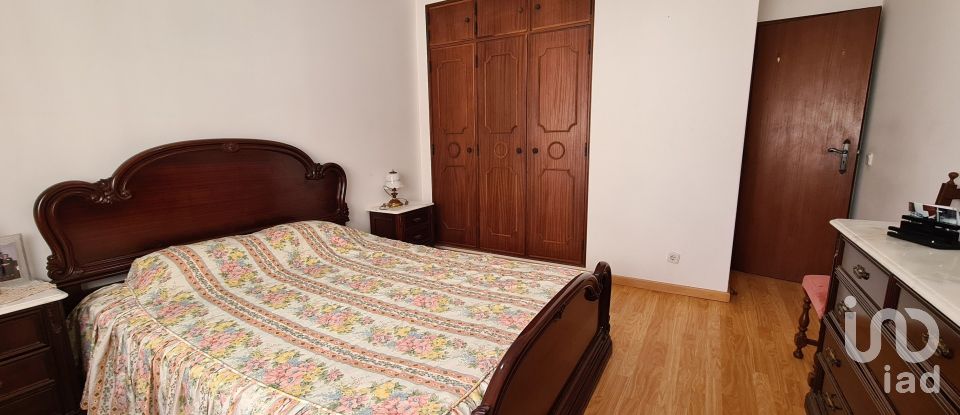 Apartment T3 in Caldas da Rainha - Nossa Senhora do Pópulo, Coto e São Gregório of 117 m²