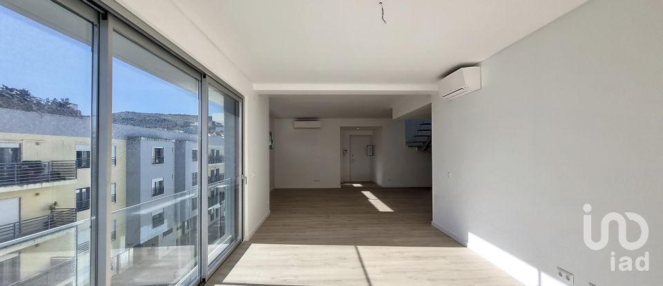 Apartment T5 in Santa Maria, São Pedro E Matacães of 258 m²