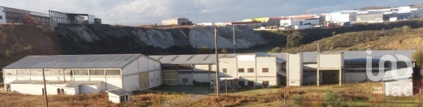 Hangar em Mirandela de 2 650 m²