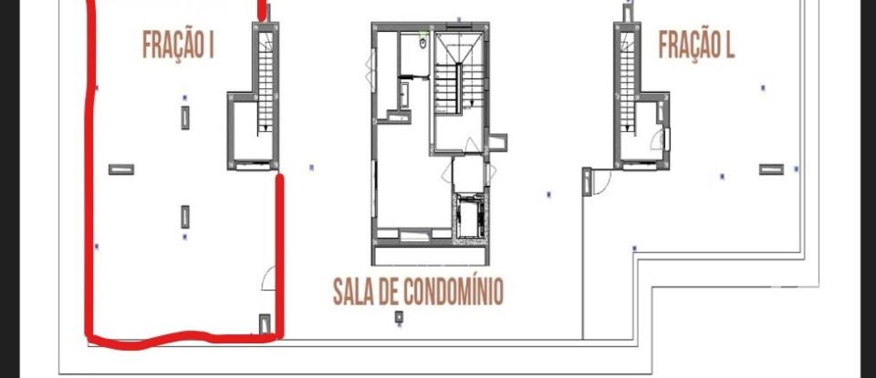 Bâtiment T3 à Silveira de 153 m²