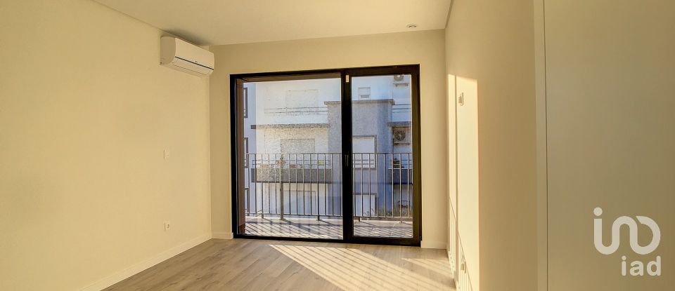 Block of flats T3 in Silveira of 153 m²