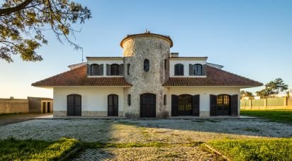 Country house T5 in Gaeiras of 370 m²