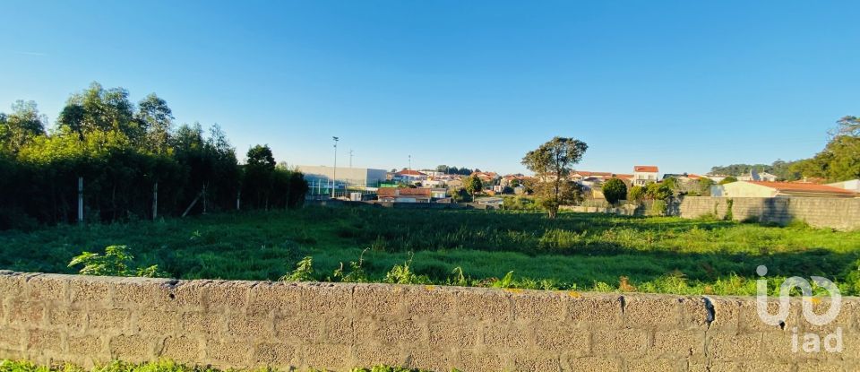 Terreno em Arcozelo de 3 460 m²