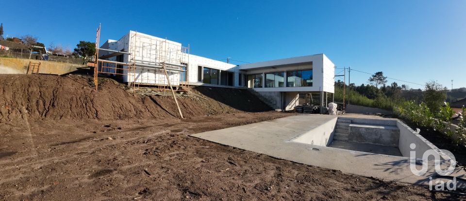 House T4 in Gondomar (São Cosme), Valbom e Jovim of 405 m²