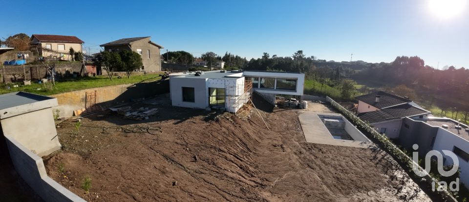 House T4 in Gondomar (São Cosme), Valbom e Jovim of 405 m²