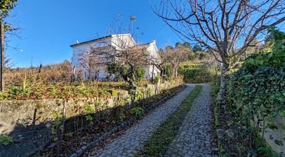 Maison traditionnelle T3 à Gouveia de 224 m²