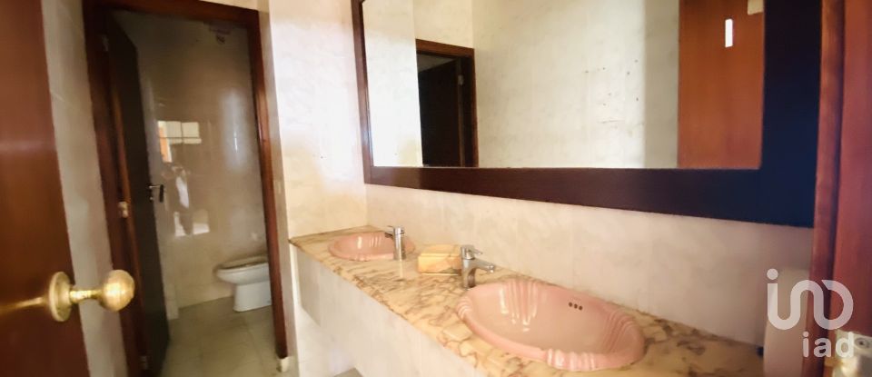 Boutique/Local commercial à Valença, Cristelo Covo e Arão de 270 m²