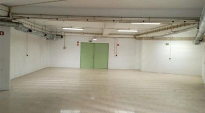 Shop / premises commercial in Lumiar of 1,230 m²