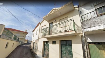 Maison de village T3 à Torgueda de 128 m²