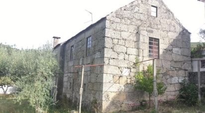 Casa de aldeia T2 em Aldeias e Mangualde da Serra de 90 m²