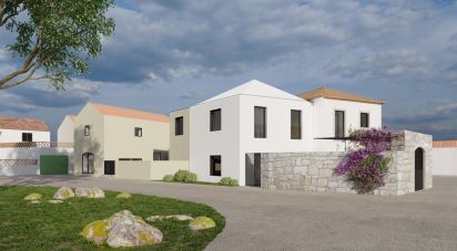 Maison de village T3 à Podentes de 181 m²