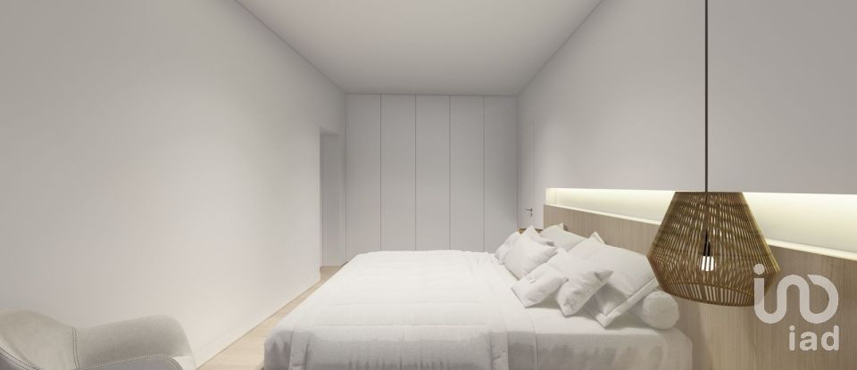 Maison de village T3 à Podentes de 181 m²