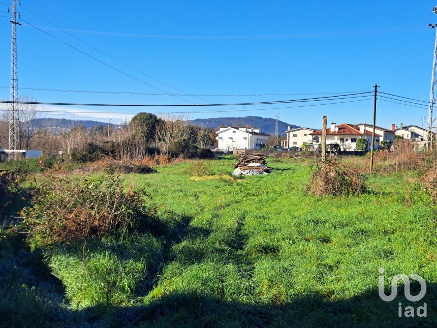 Land in Mire de Tibães of 2,336 m²