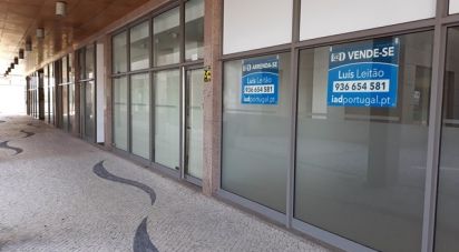 Boutique/Local commercial à Glória E Vera Cruz de 94 m²