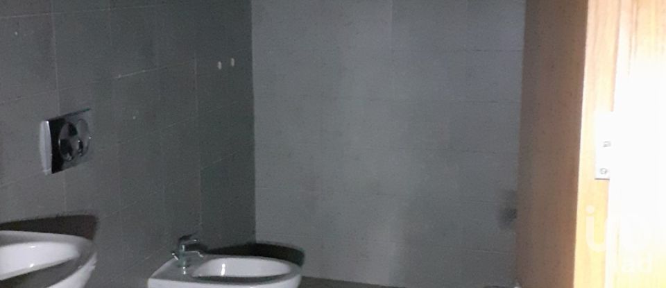 Boutique/Local commercial à Glória E Vera Cruz de 265 m²