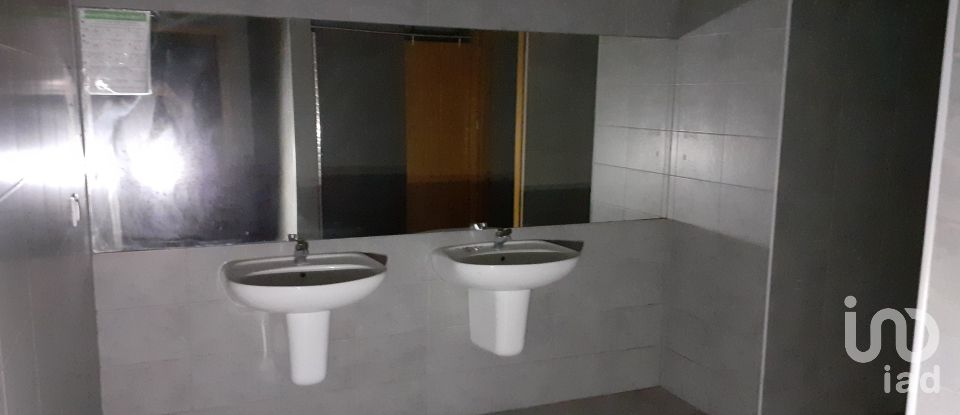 Boutique/Local commercial à Glória E Vera Cruz de 265 m²