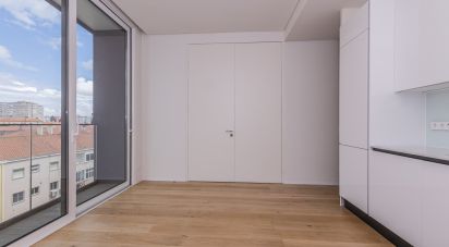 Duplex T2 in Alvalade of 109 m²