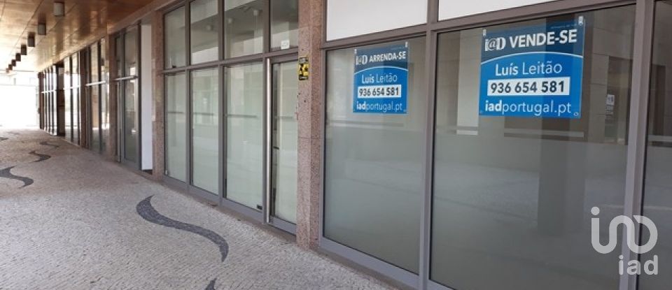 Boutique/Local commercial à Glória E Vera Cruz de 66 m²