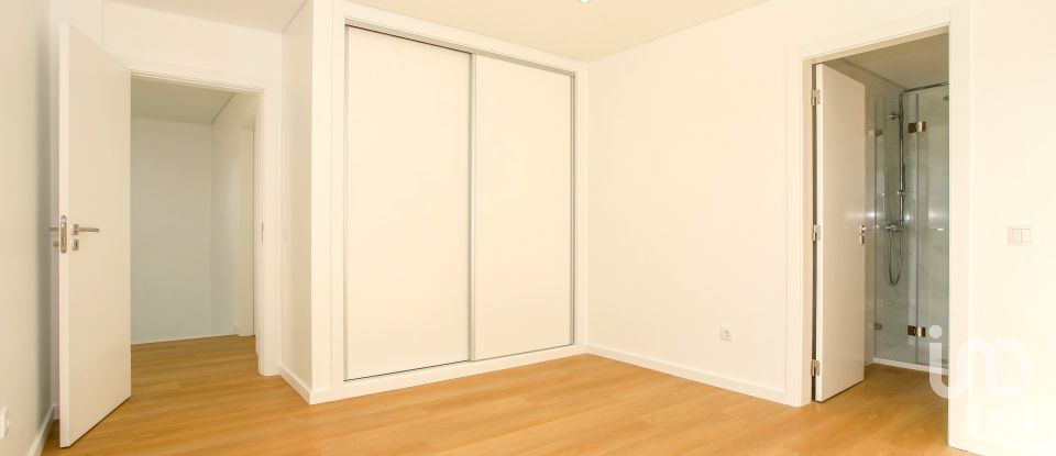 Maison T3 à Tornada e Salir do Porto de 210 m²