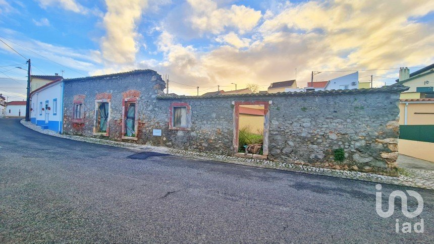 Village house T3 in Lamas e Cercal of 140 m²