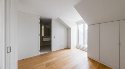 Apartamento T2 em Alvalade de 145 m²