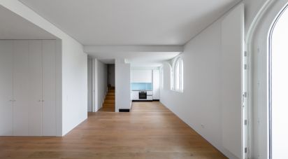 Duplex T2 in Alvalade of 147 m²
