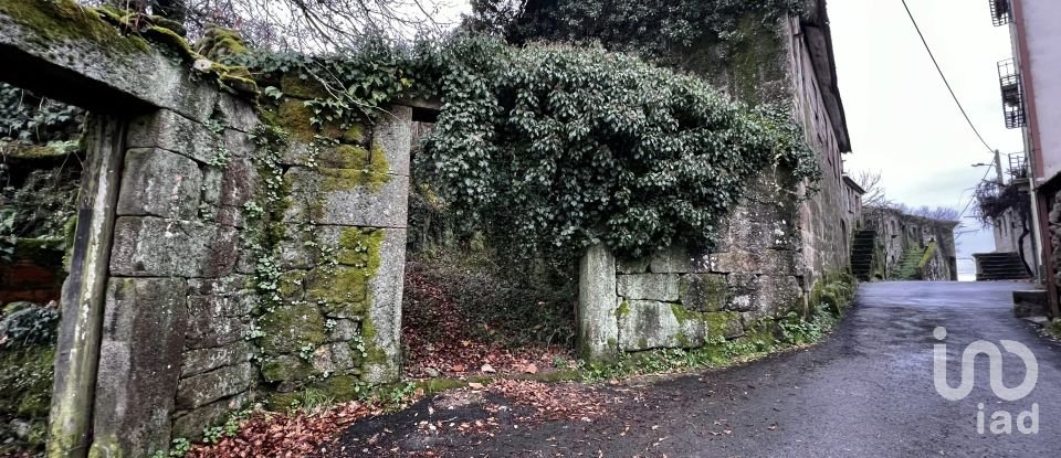 Maison de village T0 à São Vicente de Lafões de 296 m²