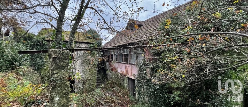 Maison de village T0 à São Vicente de Lafões de 296 m²