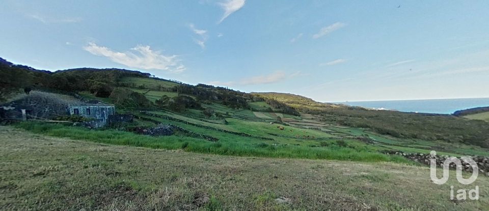 Maison rustique T3 à Piedade de 180 m²