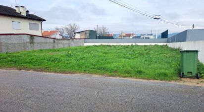 Terrain à Lousã e Vilarinho de 600 m²