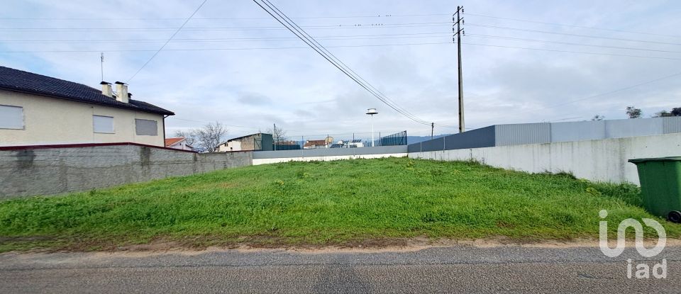 Terrain à Lousã e Vilarinho de 600 m²