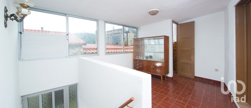 Maison de village T3 à Lousã e Vilarinho de 96 m²