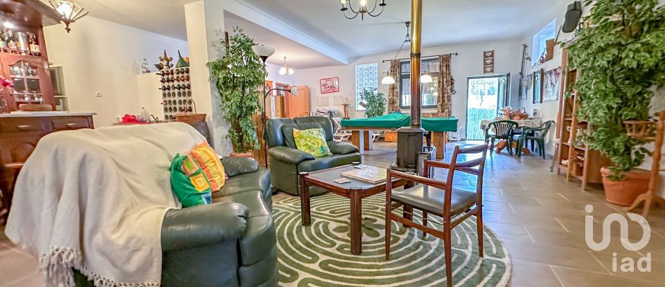 House T3 in Pedrógão Grande of 347 m²